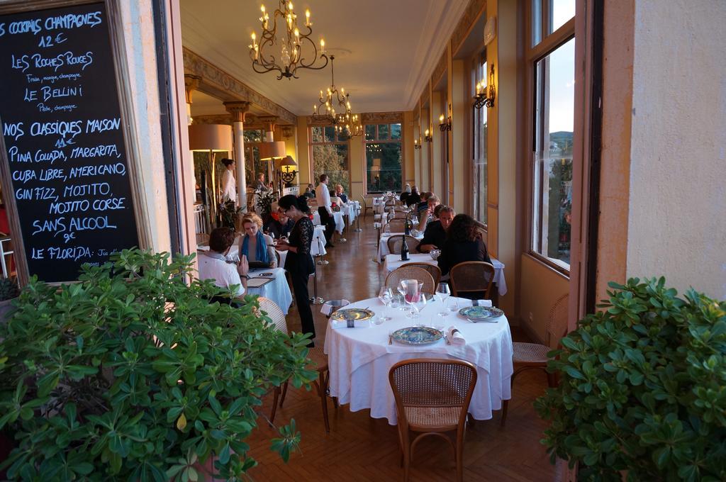 Hotel Les Roches Rouges П'яна Екстер'єр фото