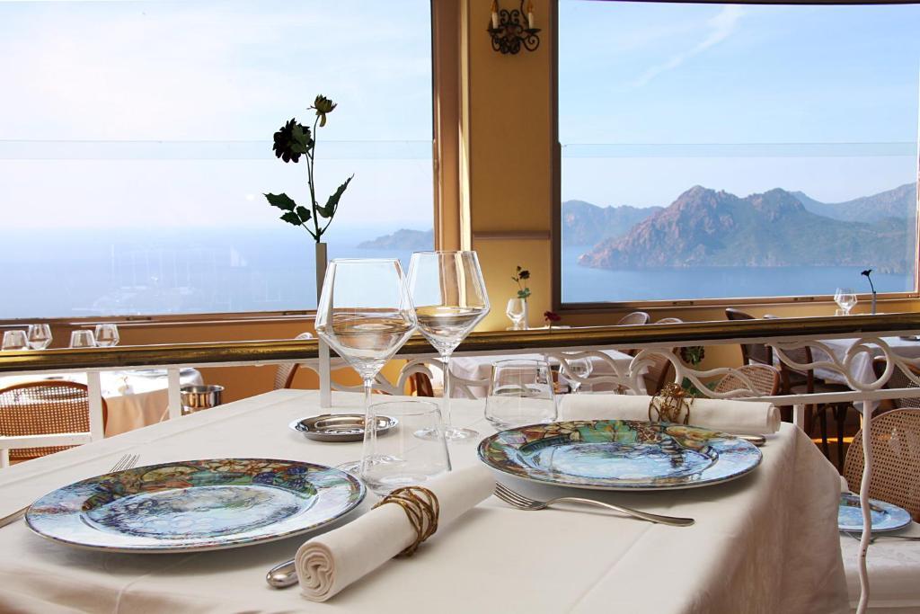 Hotel Les Roches Rouges П'яна Екстер'єр фото